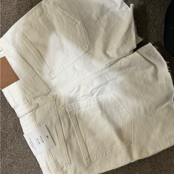 Shorts - Picture 2 of 2